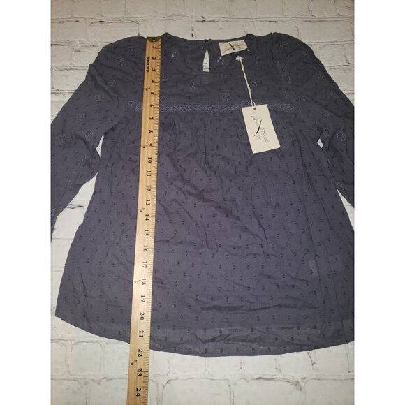 WOMEN'S Puff Long Sleeve Eyelet Top - Universal Thread Gray XS - Picture 5 of 6